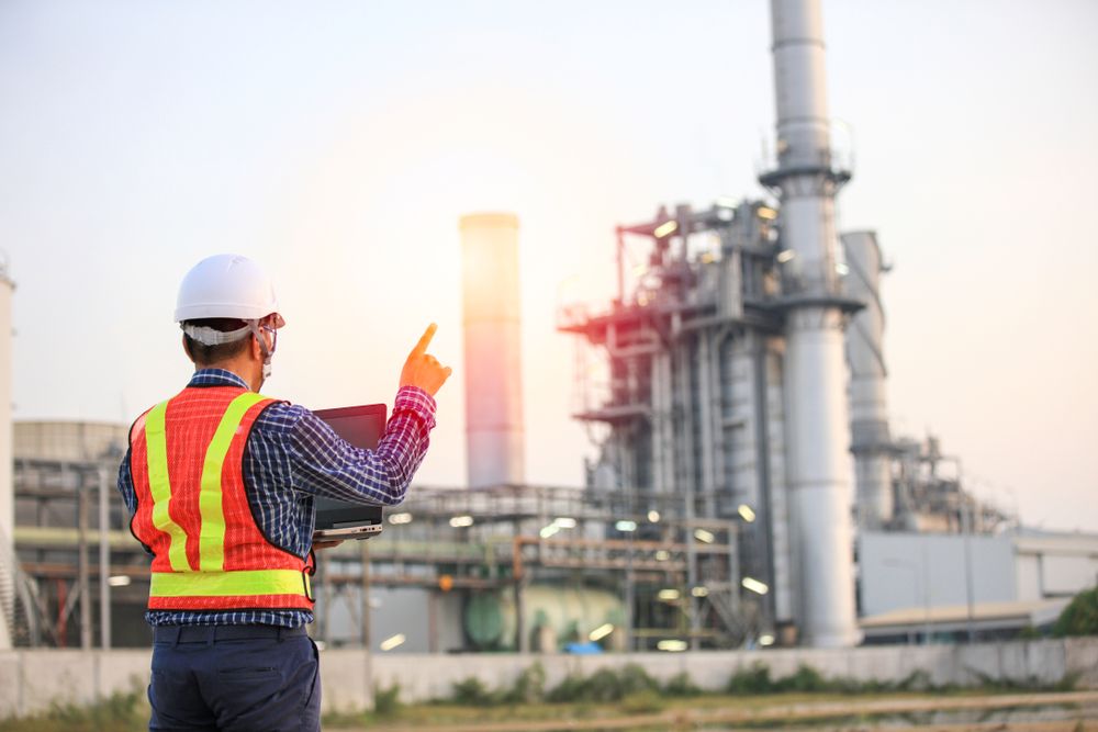 safety leader conducting safety audit